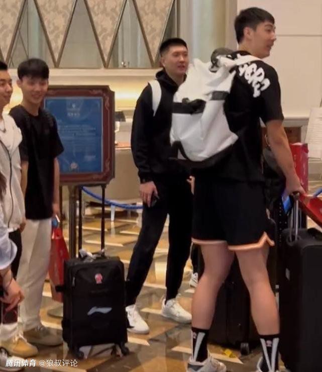 所以，这个方案很快被pass。